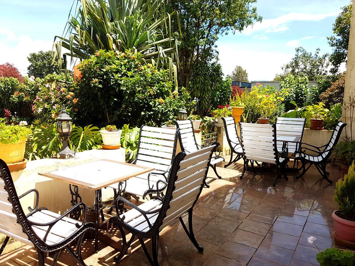 Hotel Le Trianon Antsirabe Eksteriør billede